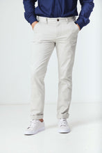 Load image into Gallery viewer, CLAY SLIM CHINO PANT