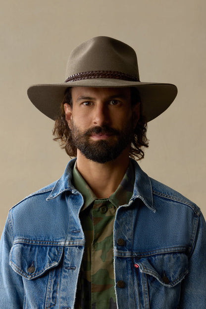 The Akubra Brumby