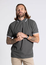 Load image into Gallery viewer, HEATH - ZIP POLO KHAKI
