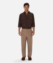Load image into Gallery viewer, The Classic Fit Lusso Pant - Sandrift
