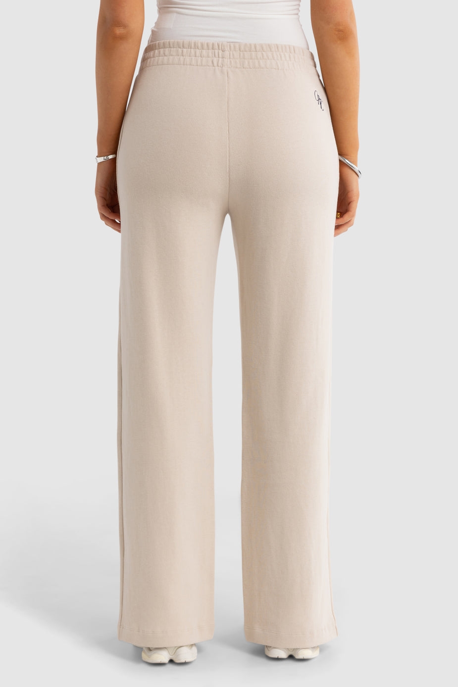 Ava Monogram Zip Hem Pant Bone